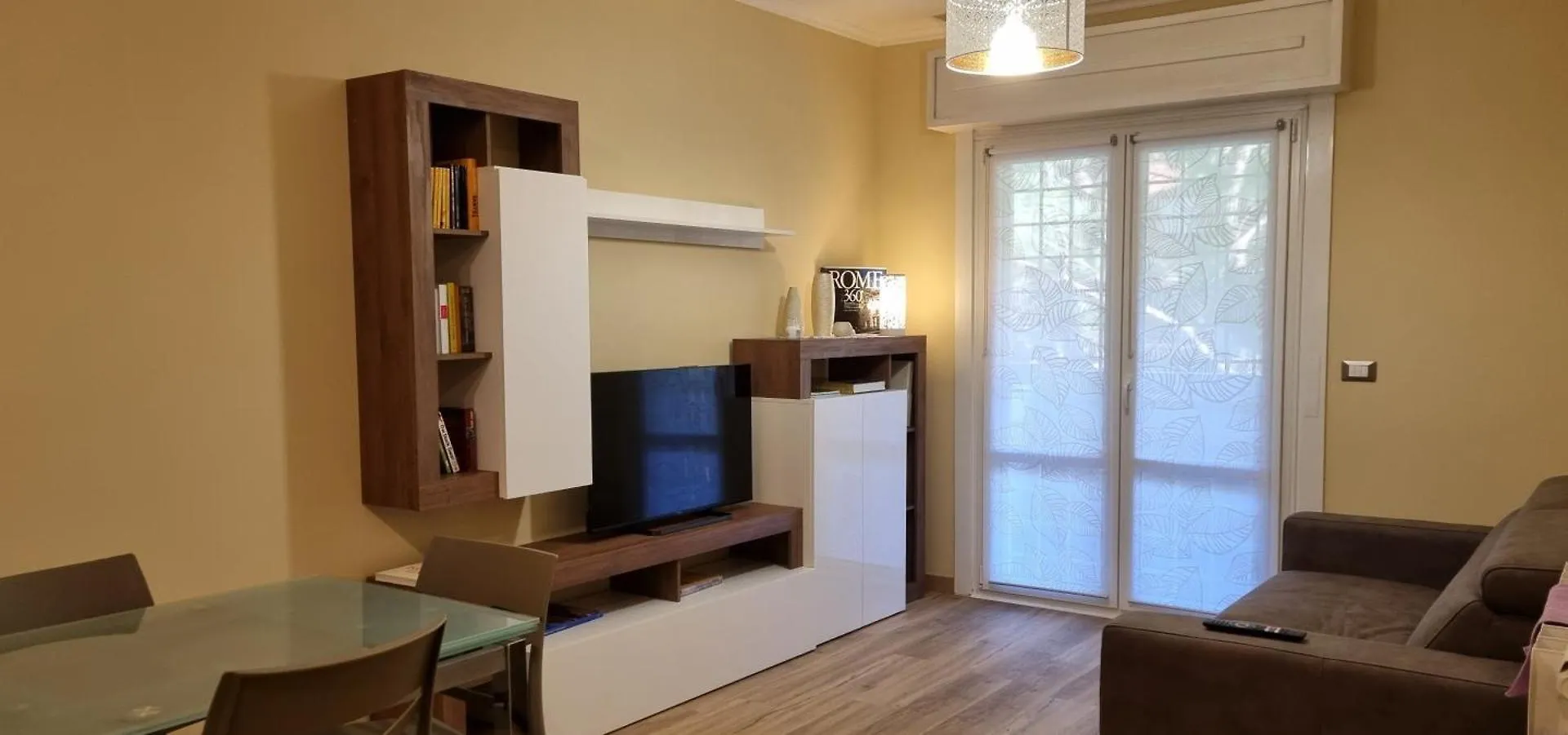 Lucia'S Guest House - Casa Vacanze Rome 0*,  Italy