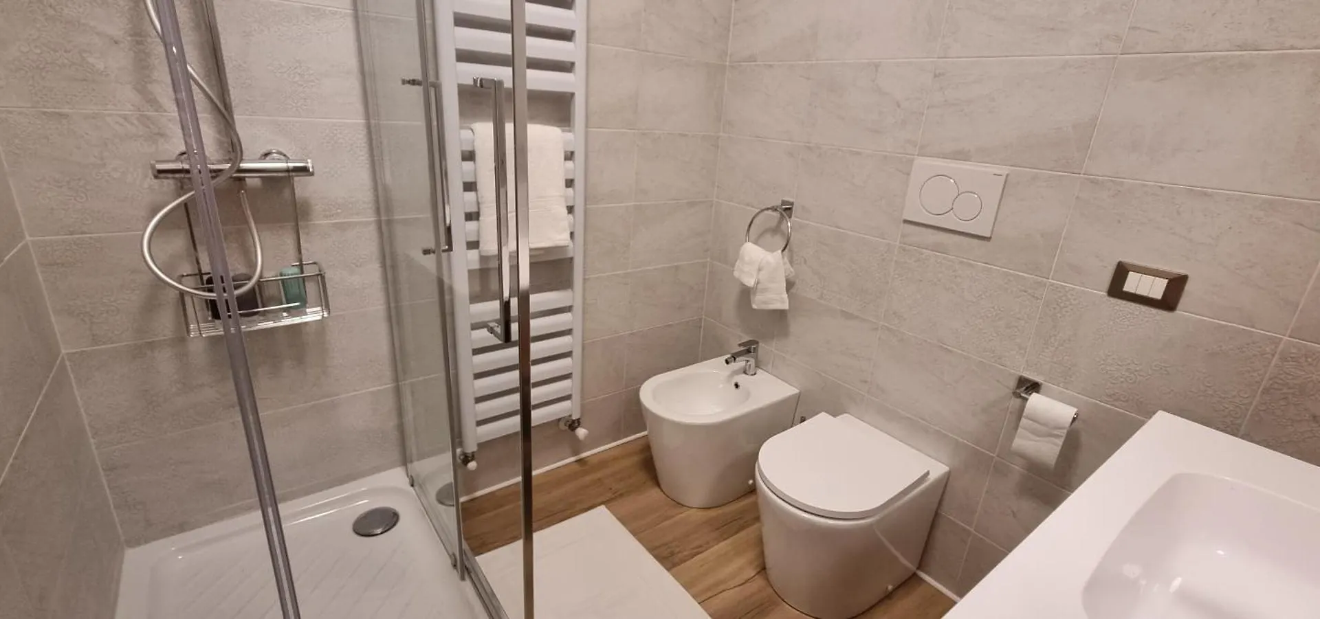 Lucia'S Guest House - Casa Vacanze Rome Italy