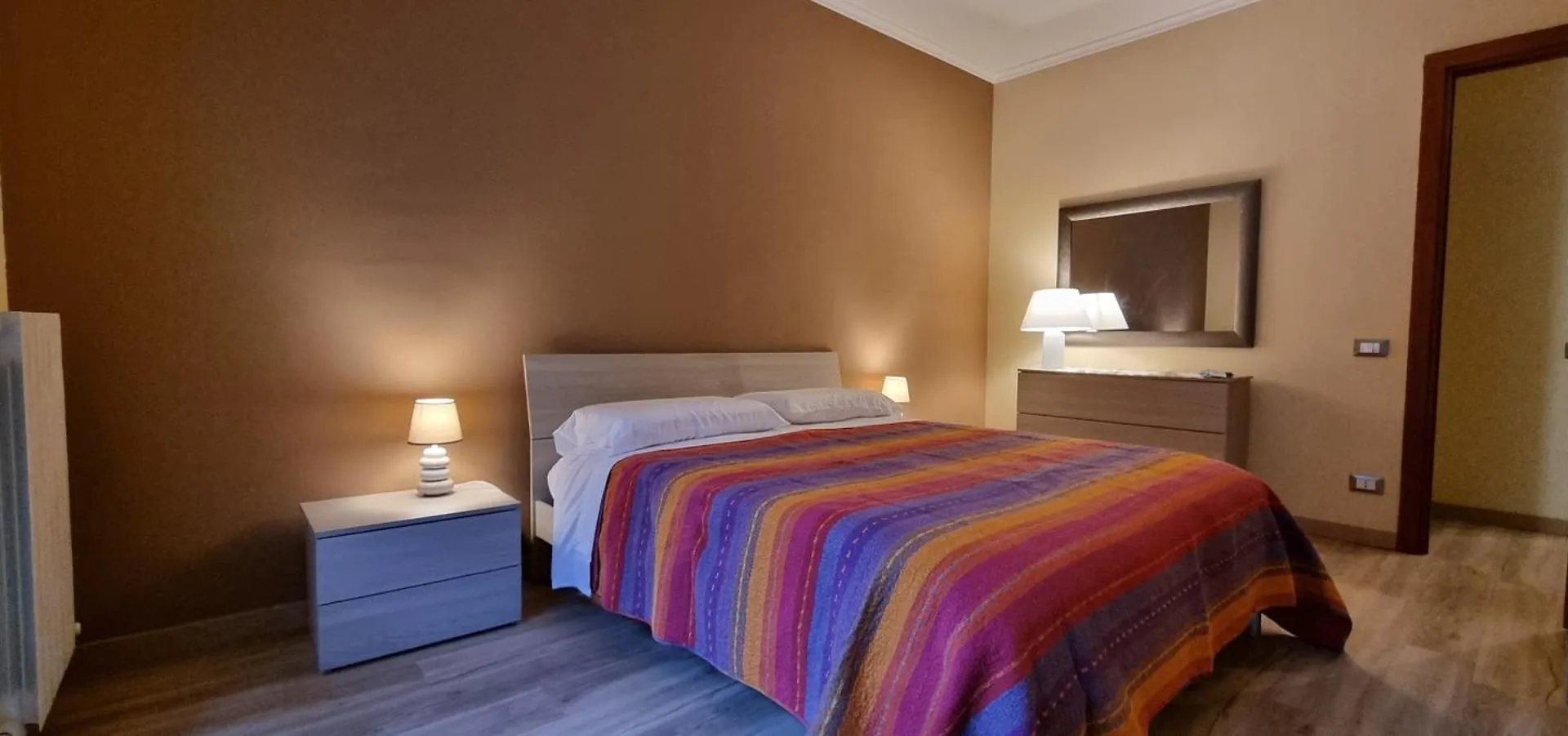 Lucia'S Guest House - Casa Vacanze Rome Apartment
