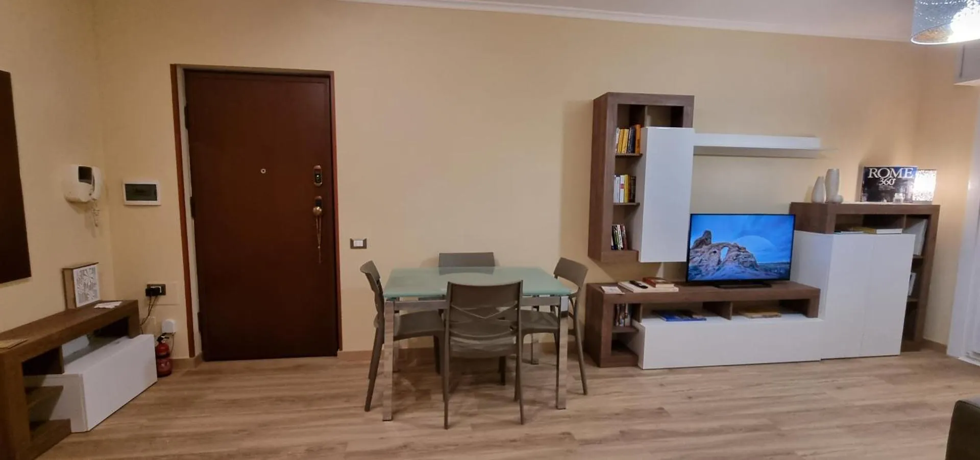 Apartment Lucia'S Guest House - Casa Vacanze Rome